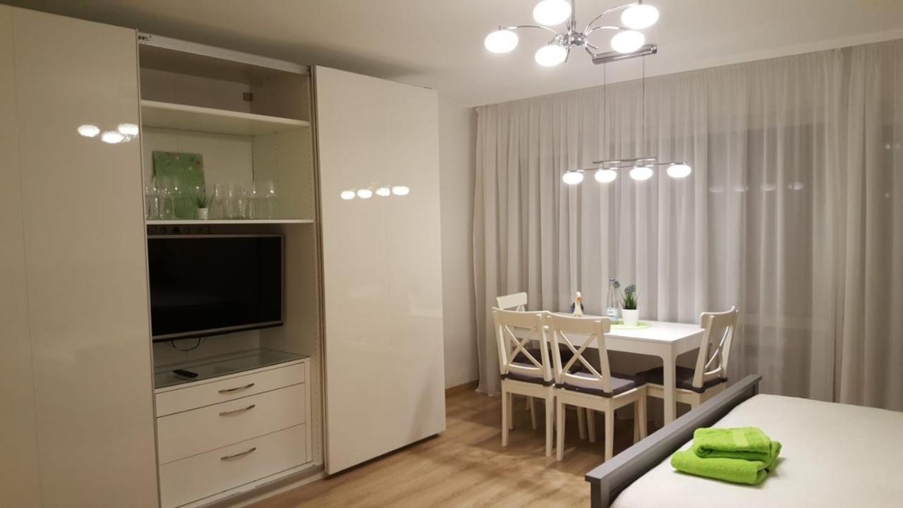 Mariaprimavera Apartment Am Kurpark Mit Schwarzwaldblick * * * * Bad Krozingen Luaran gambar